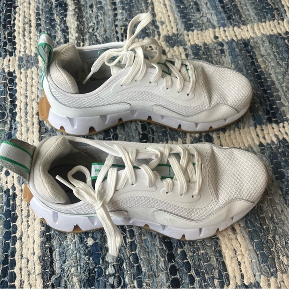 Reebok Green and White Sneakers - Picture 3 of 4